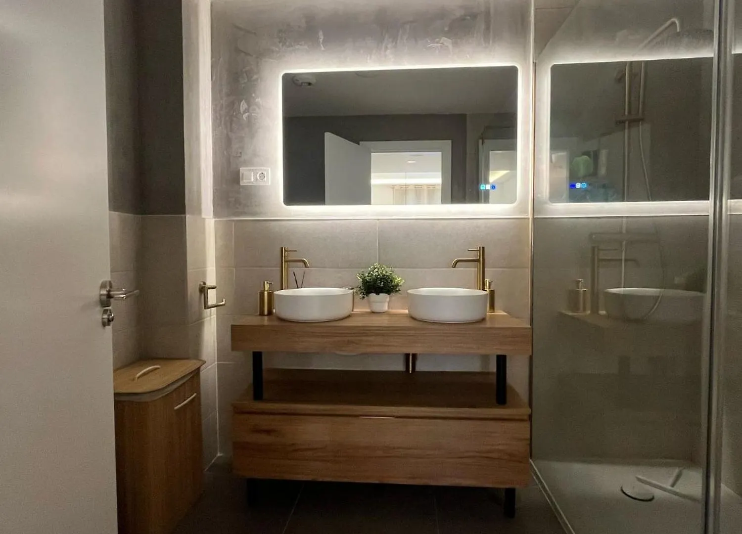 Luxury Apartment In Playa De Los Alamos Torremolinos 0*,