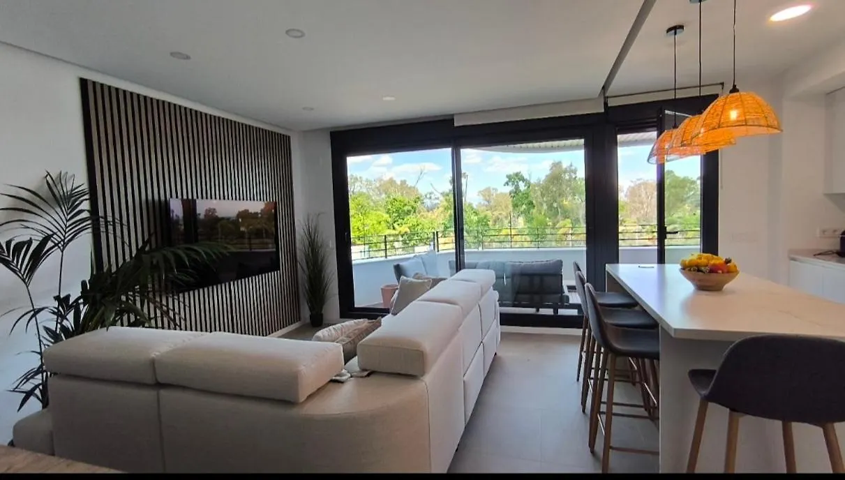 Luxury Apartment In Playa De Los Alamos Torremolinos