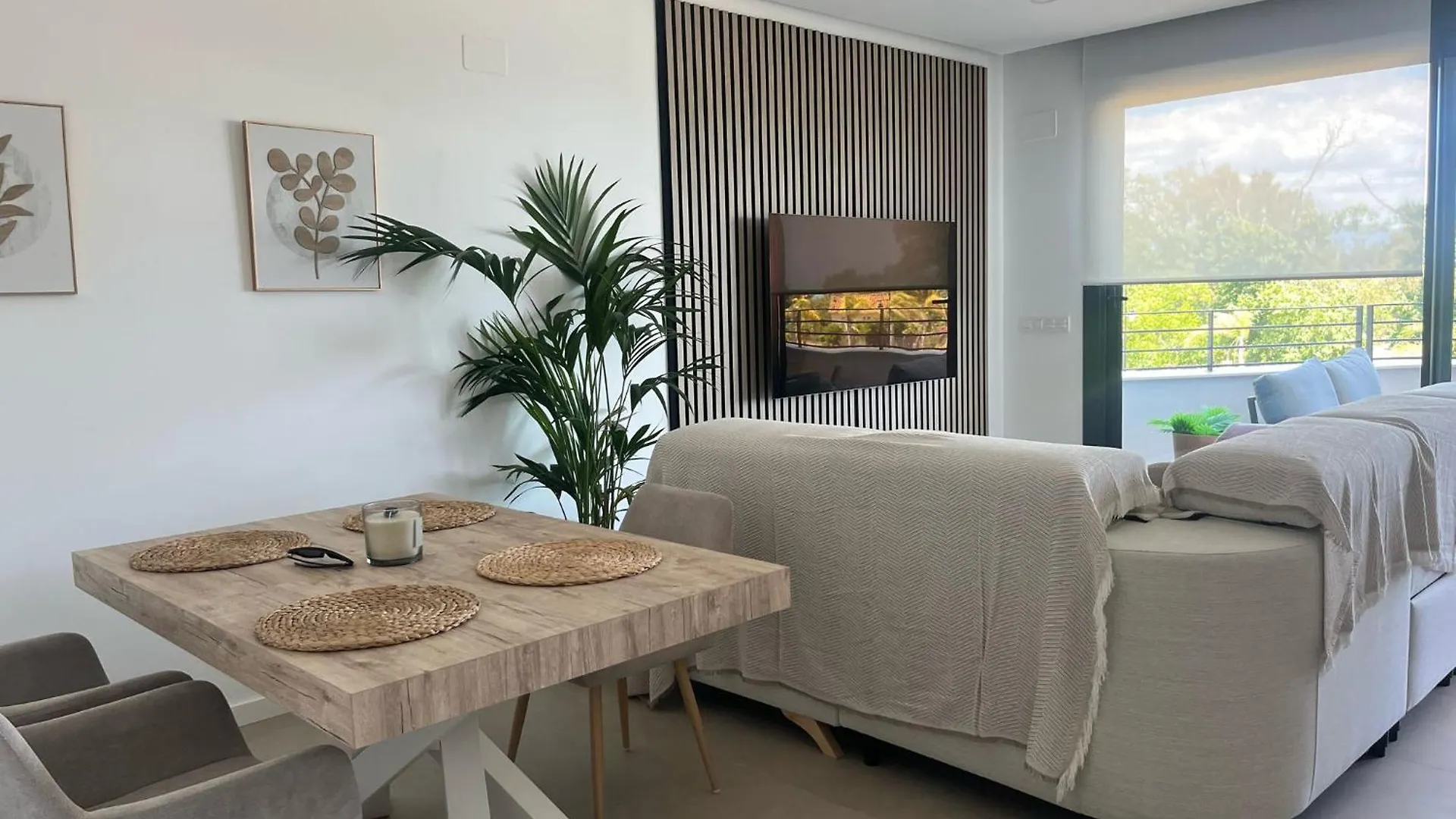 Luxury Apartment In Playa De Los Alamos Torremolinos 0*,  España